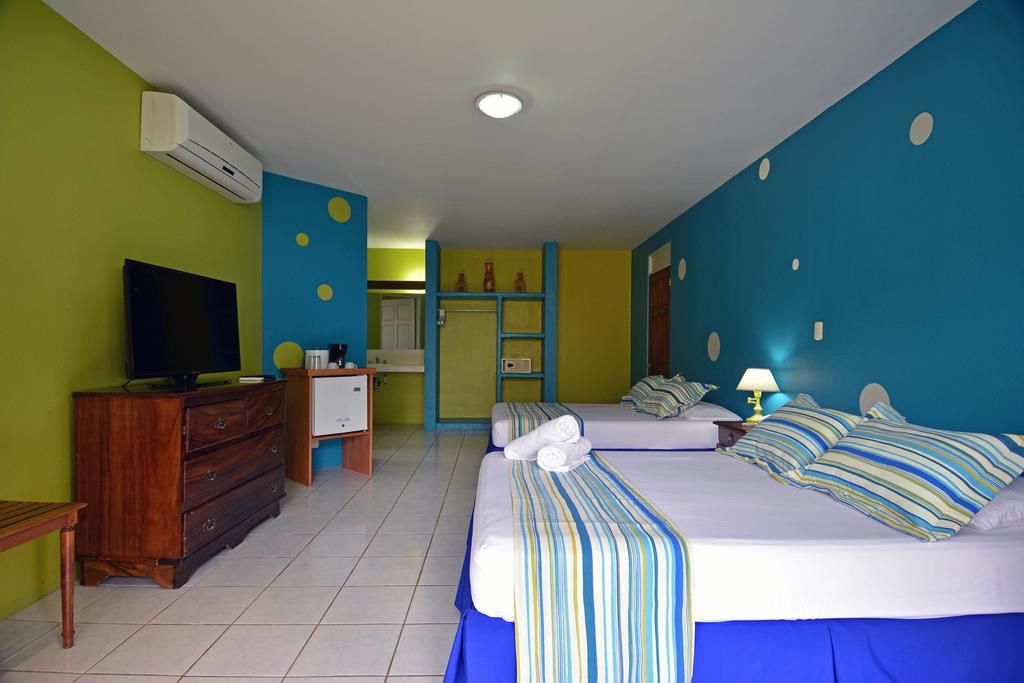 Hotel Guanamar Puerto Carrillo Exterior photo